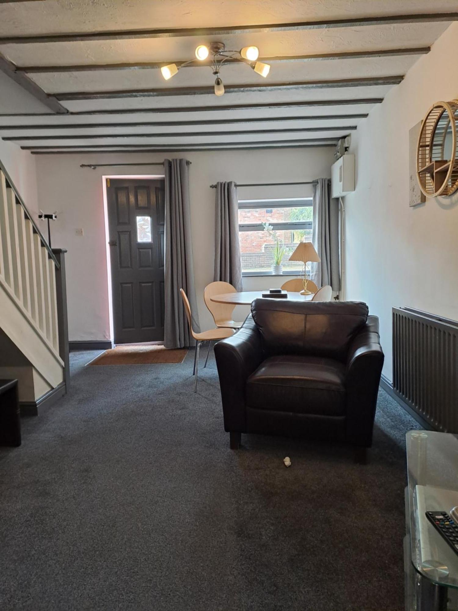 Bank Top Farm Cottages Stoke-on-Trent エクステリア 写真